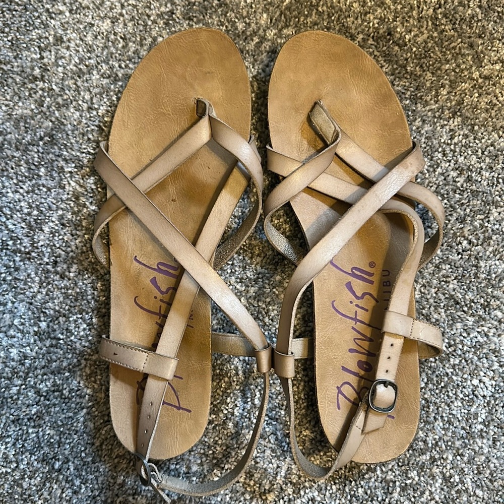 Blowfish Beige/Tan Cross-Strap Sandals